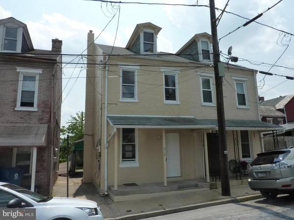 312 S 2ND ST, Columbia, PA 17512