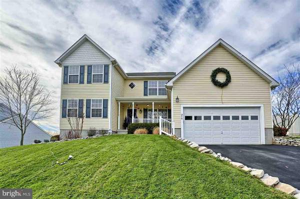 314 MAJESTIC CIR, Dallastown, PA 17313