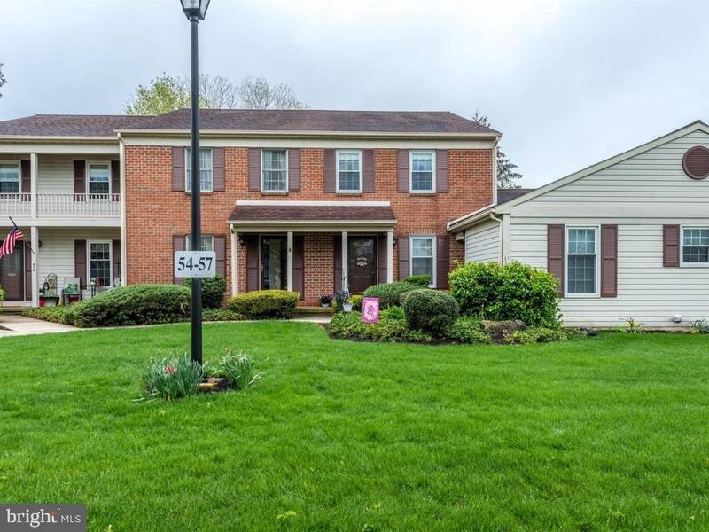 56 ASHLEA VLG, New Holland, PA 17557