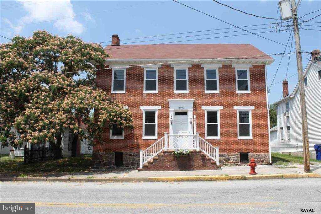 Littlestown, PA 17340,129 W KING ST