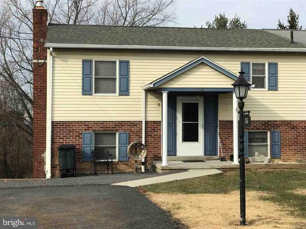 36 LOCUST DR, Littlestown, PA 17340