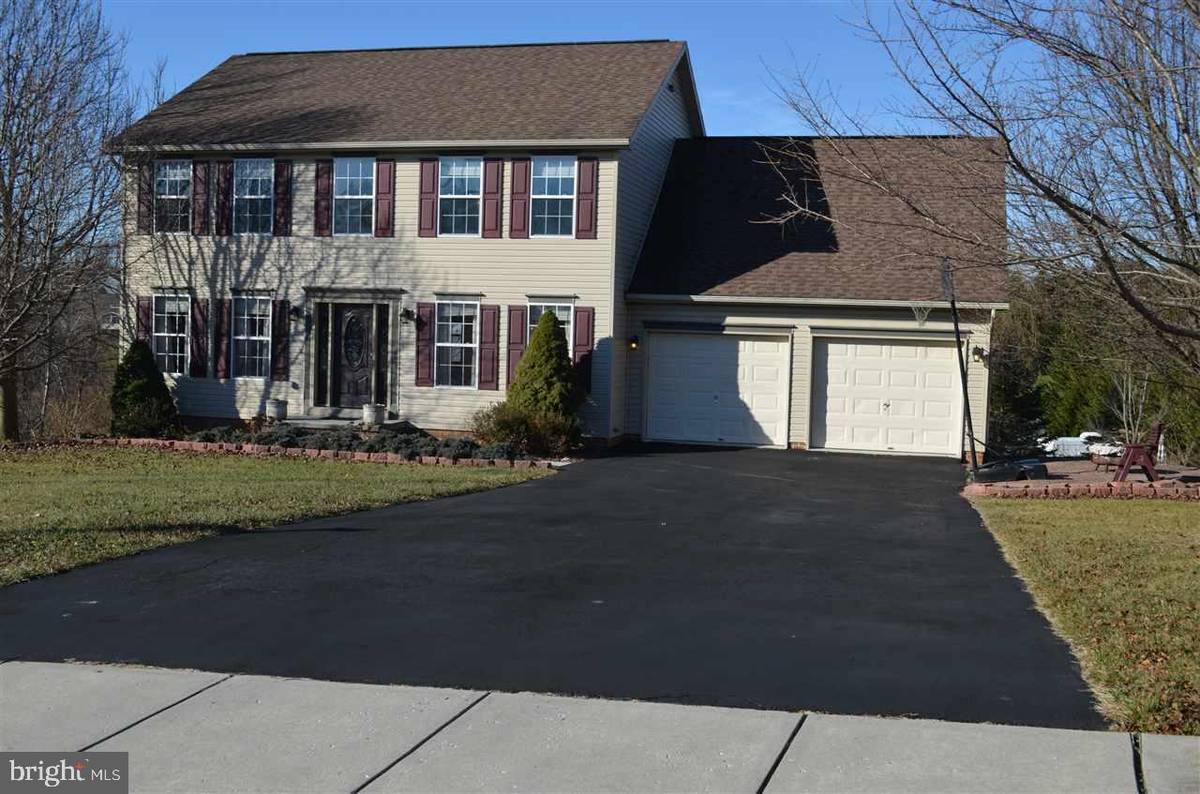 Stewartstown, PA 17363,1 N SYCAMORE LN