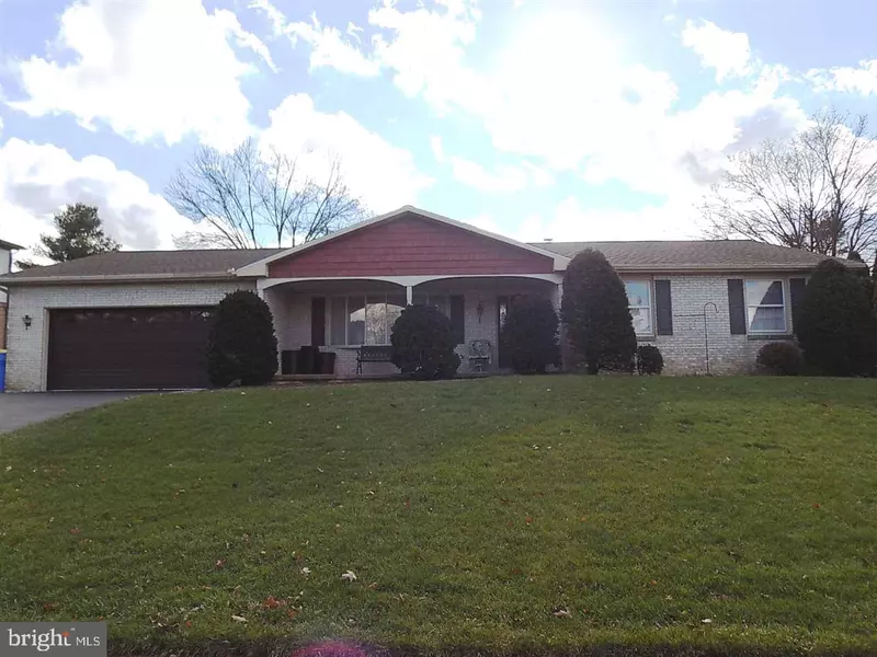 2920 ROUND HILL RD, York, PA 17402