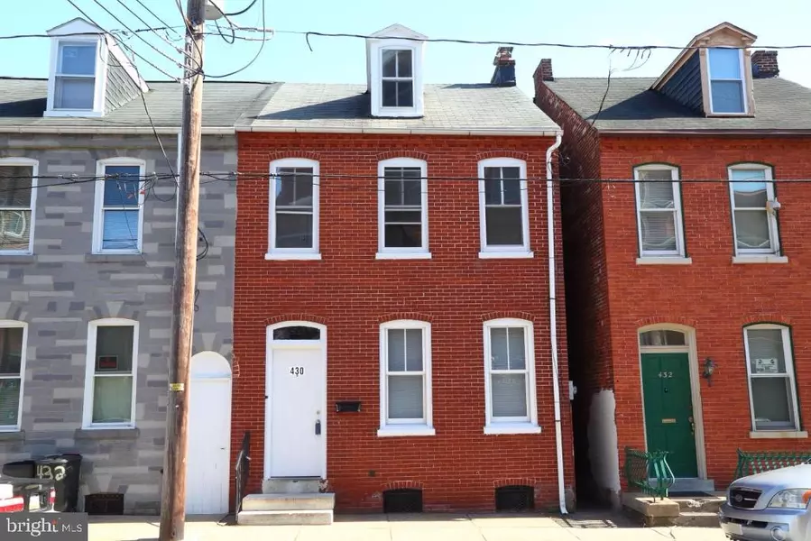 430 POPLAR ST, Lancaster, PA 17603