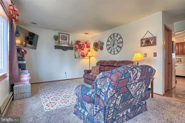 Hanover, PA 17331,526 HARTMAN AVE