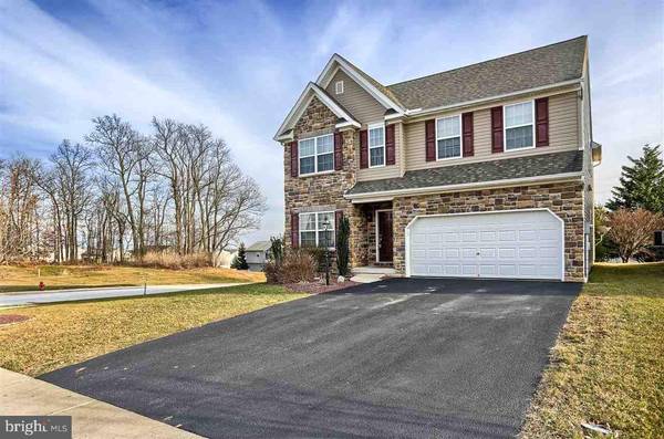 275 SUNBURY WAY, Red Lion, PA 17356