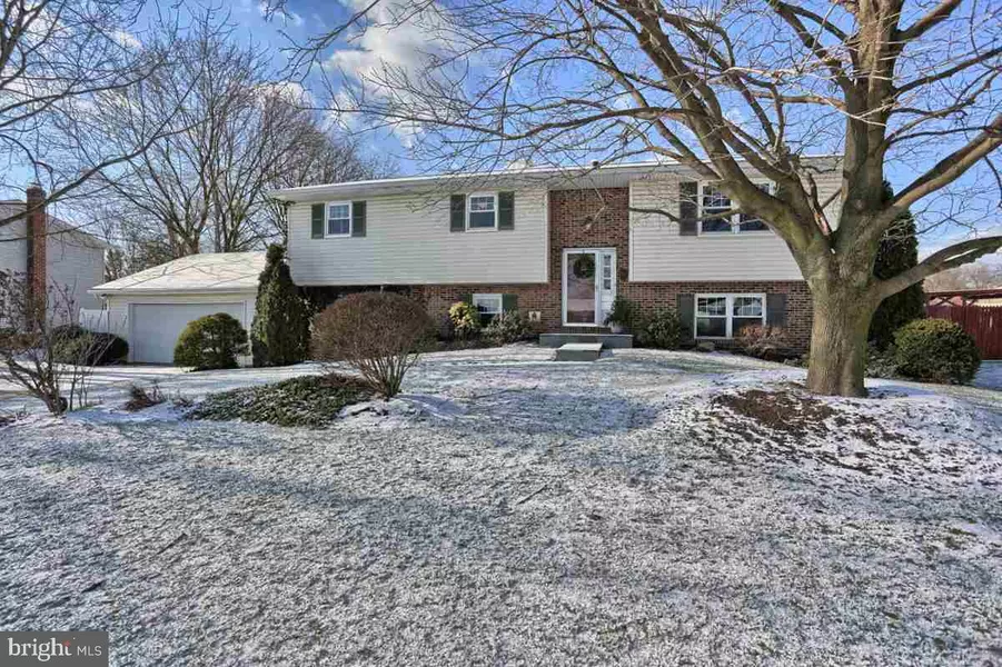 1007 GRUBB RD, Palmyra, PA 17078