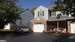 125 PEPPERTON CT, Lititz, PA 17543