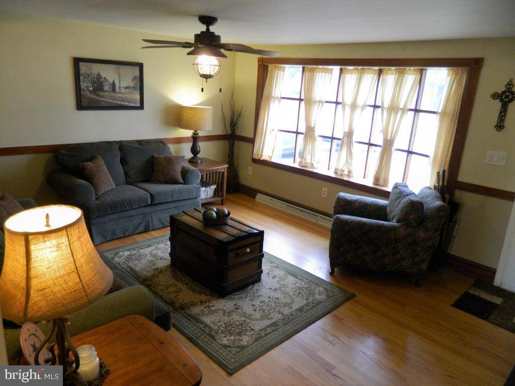 Manheim, PA 17545,1310 GRAYSTONE RD