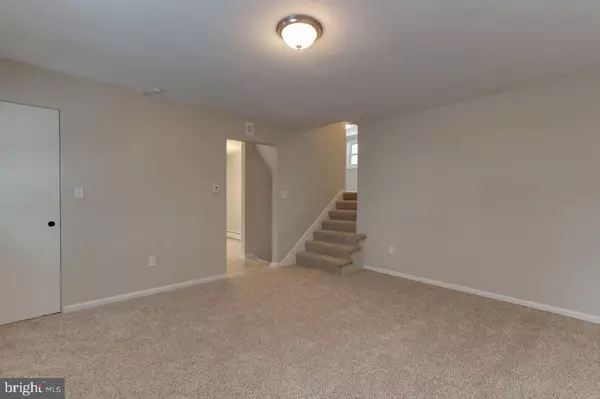 Hanover, PA 17331,948 E WALNUT ST