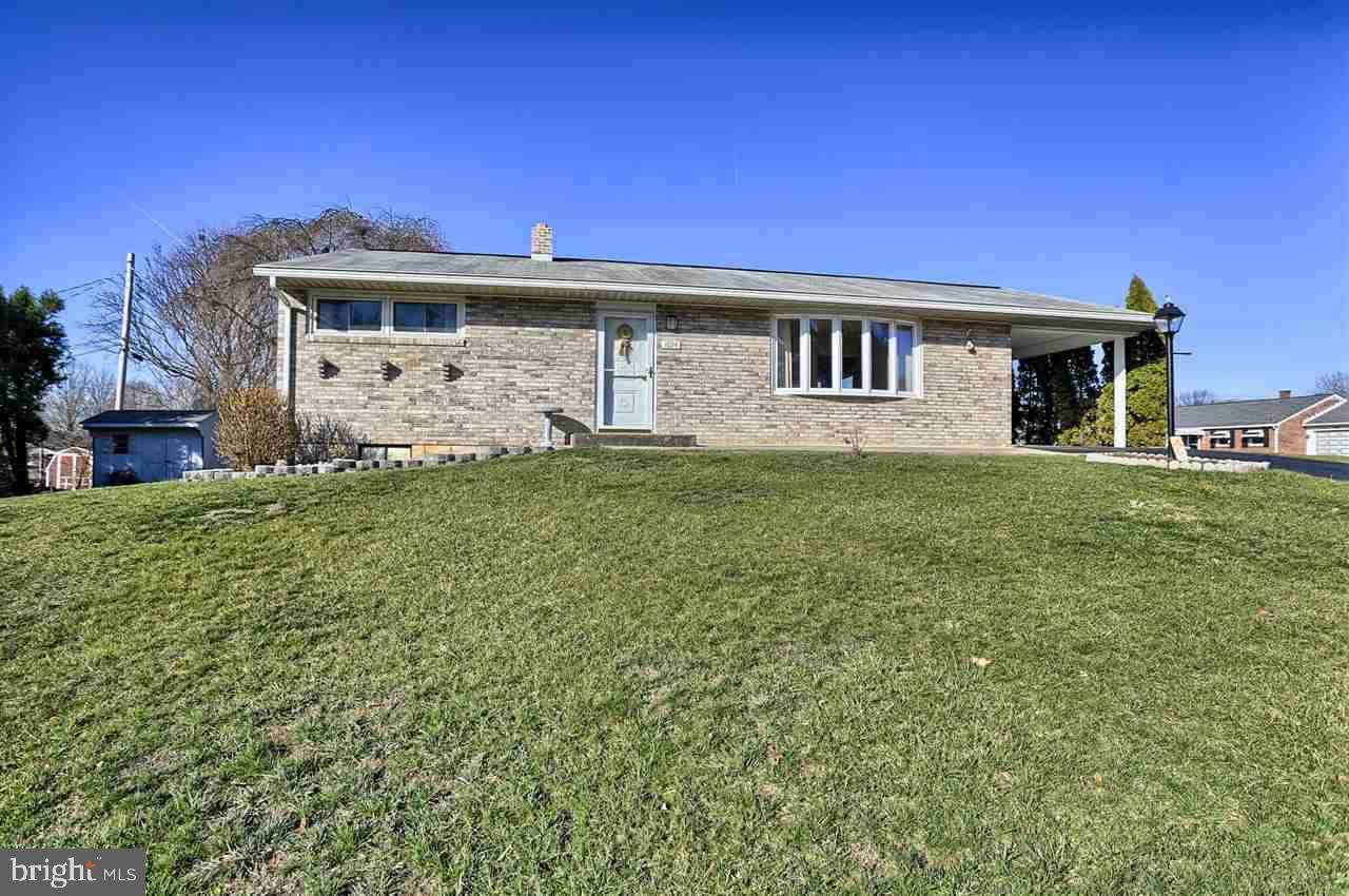 1694 SAN GABRIEL DR, York, PA 17406