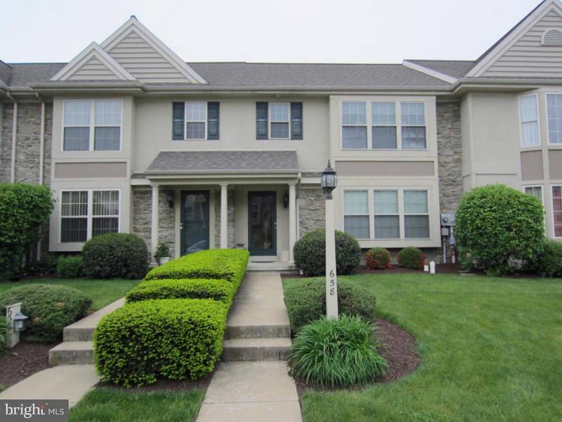 658 ROYAL VIEW DR, Lancaster, PA 17601