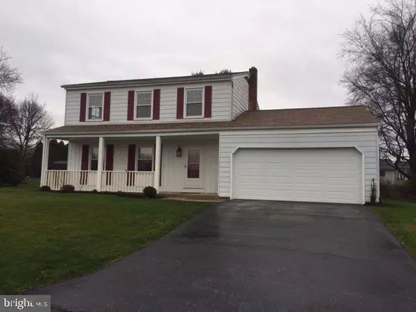 810 BLUE GRASS RD, Lancaster, PA 17601