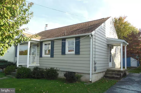 407 WIRT AVE, Hanover, PA 17331