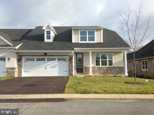 160 SAWGRASS DR #16, Millersville, PA 17551