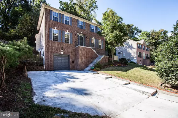 6424 BERKSHIRE DR, Alexandria, VA 22310