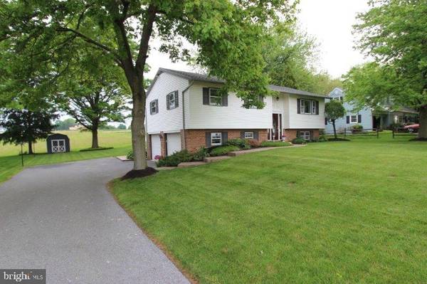 Ronks, PA 17572,2533 BACHMANTOWN RD