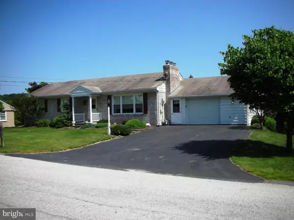 1420 CLOVERTON DR, Columbia, PA 17512