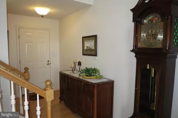Lititz, PA 17543,1013 KENT GDN