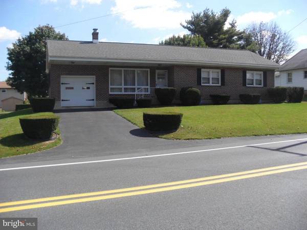 1528 SANDHILL RD, Lebanon, PA 17046