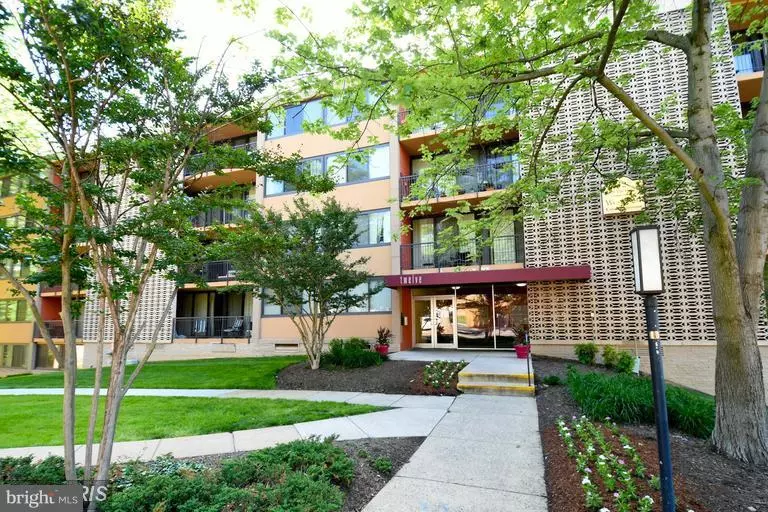 12 VAN DORN ST #303, Alexandria, VA 22304