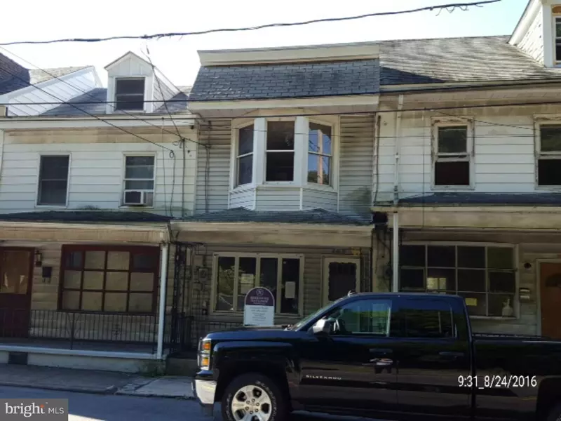 209 E MAHANOY AVE, Girardville, PA 17935