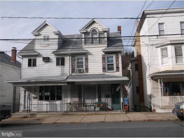 717 E BROAD ST, Tamaqua, PA 18252