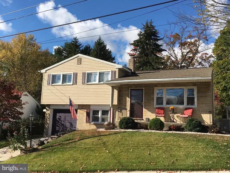 506 LOMBARD ST, Tamaqua, PA 18252