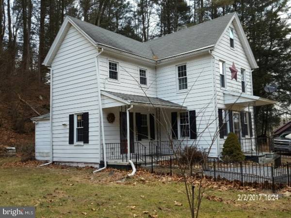 132 GEARY WOLFE RD, Pine Grove, PA 17963