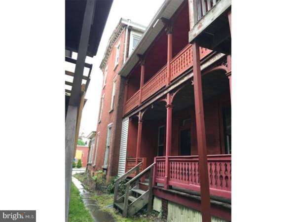 Tamaqua, PA 18252,137 PINE ST