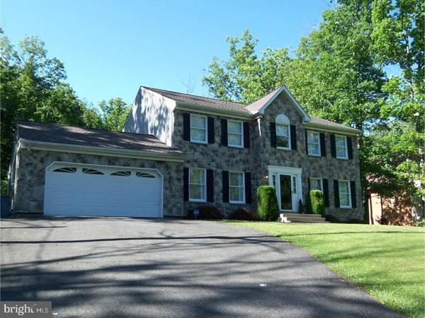 208 GREAT OAKS DR, Nesquehoning, PA 18240