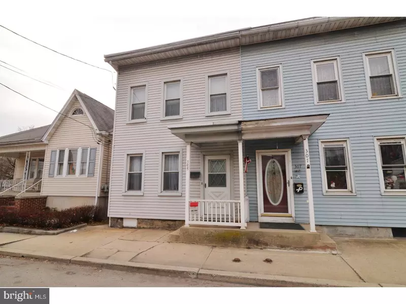 305 DOCK ST, Schuylkill Haven, PA 17972