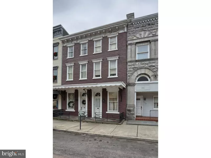 322 CENTRE ST, Ashland, PA 17921