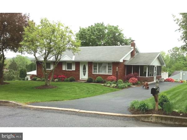 190 GERALD AVE, Orwigsburg, PA 17961