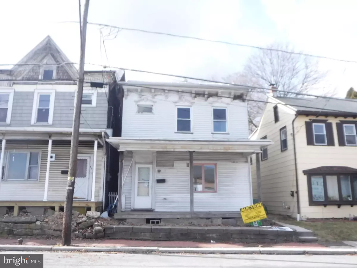 Cressona, PA 17929,65 FRONT ST