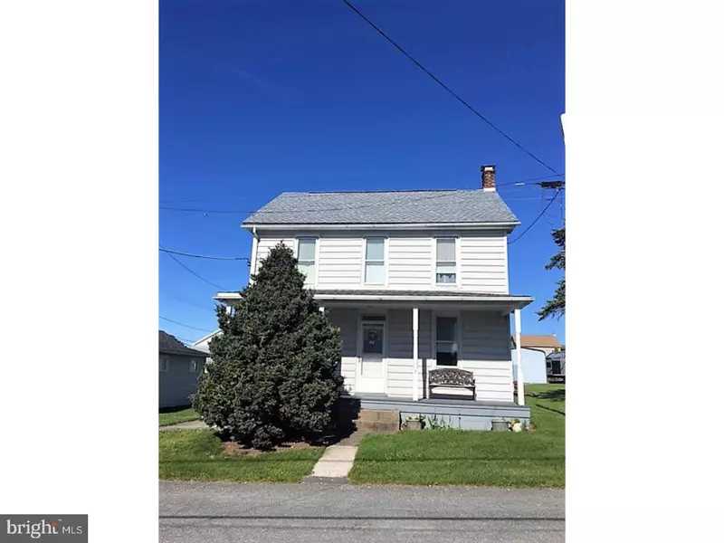 7 N MARKET ST, New Ringgold, PA 17960