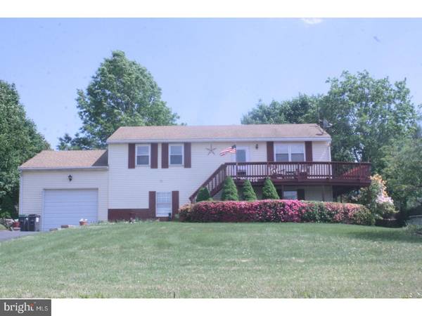 1414 STAG DR, Auburn, PA 17922