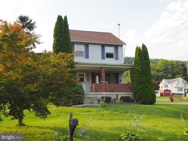 17 JONES ST, Tamaqua, PA 18252