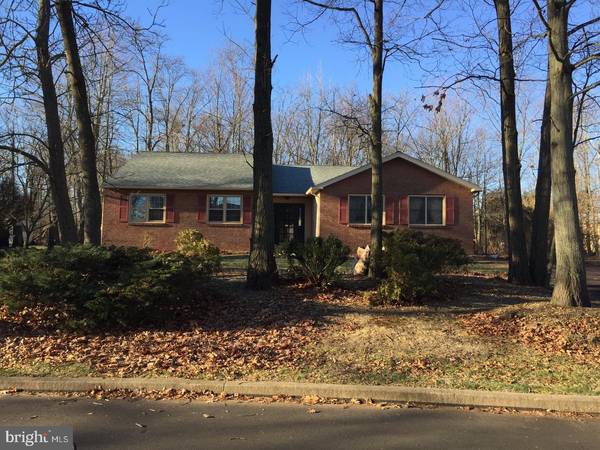 112 APPLEWOOD LN, Lansdale, PA 19446