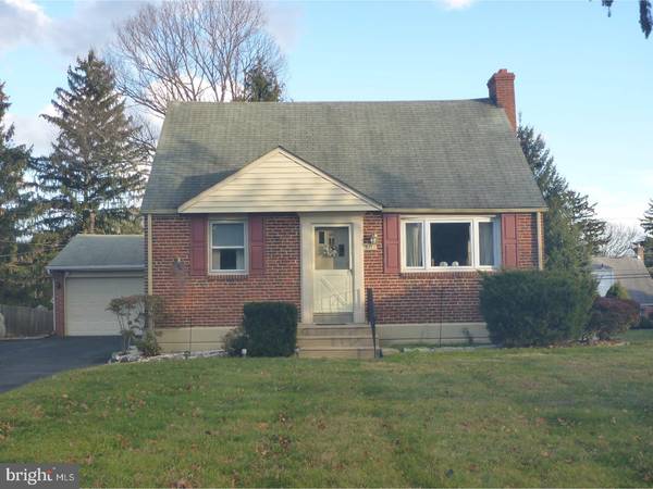 611 DELFT LN, Hatboro, PA 19040