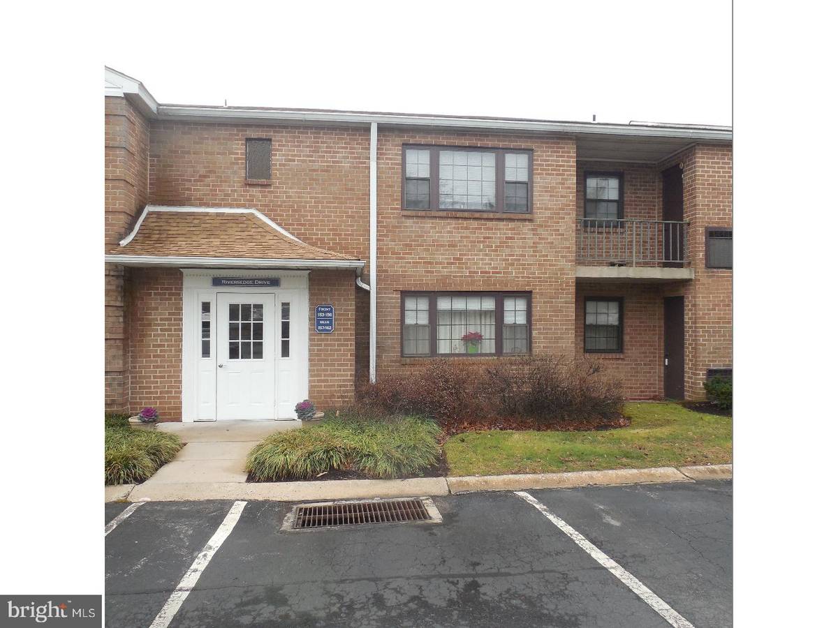 Norristown, PA 19403,156 RIVERSEDGE DR