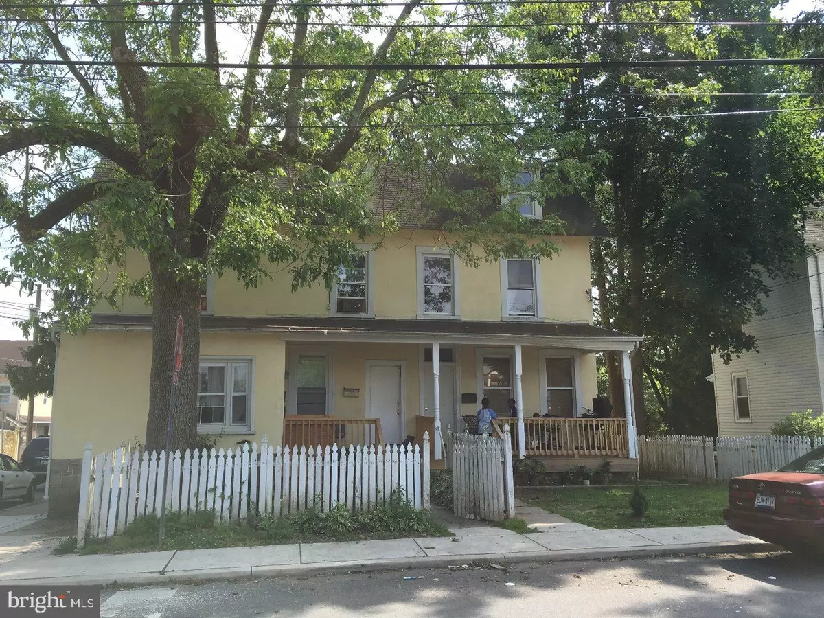 Ambler, PA 19002,300-302 W MAPLE ST