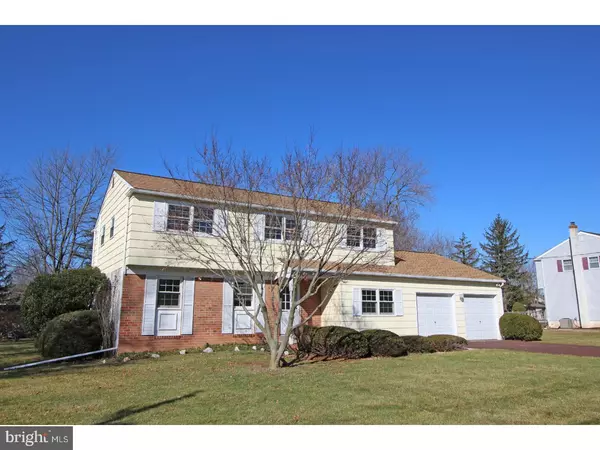 1558 PEACH TREE LN, Hatfield, PA 19440