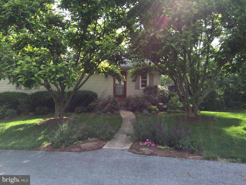 519 RAMBLER RD, Manheim, PA 17545