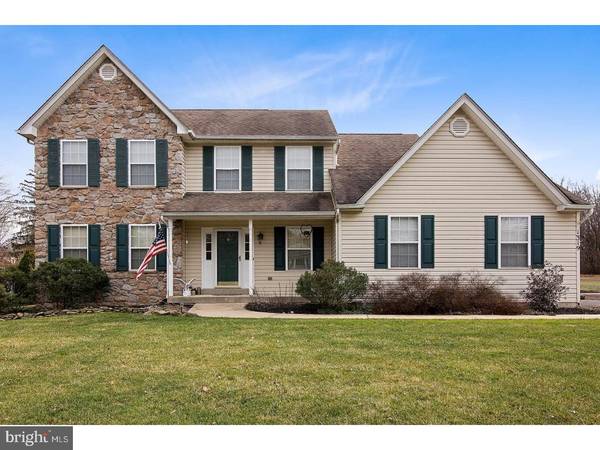 1319 N LINE ST, Lansdale, PA 19446