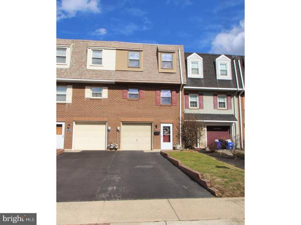 171 SUTCLIFFE LN, Conshohocken, PA 19428