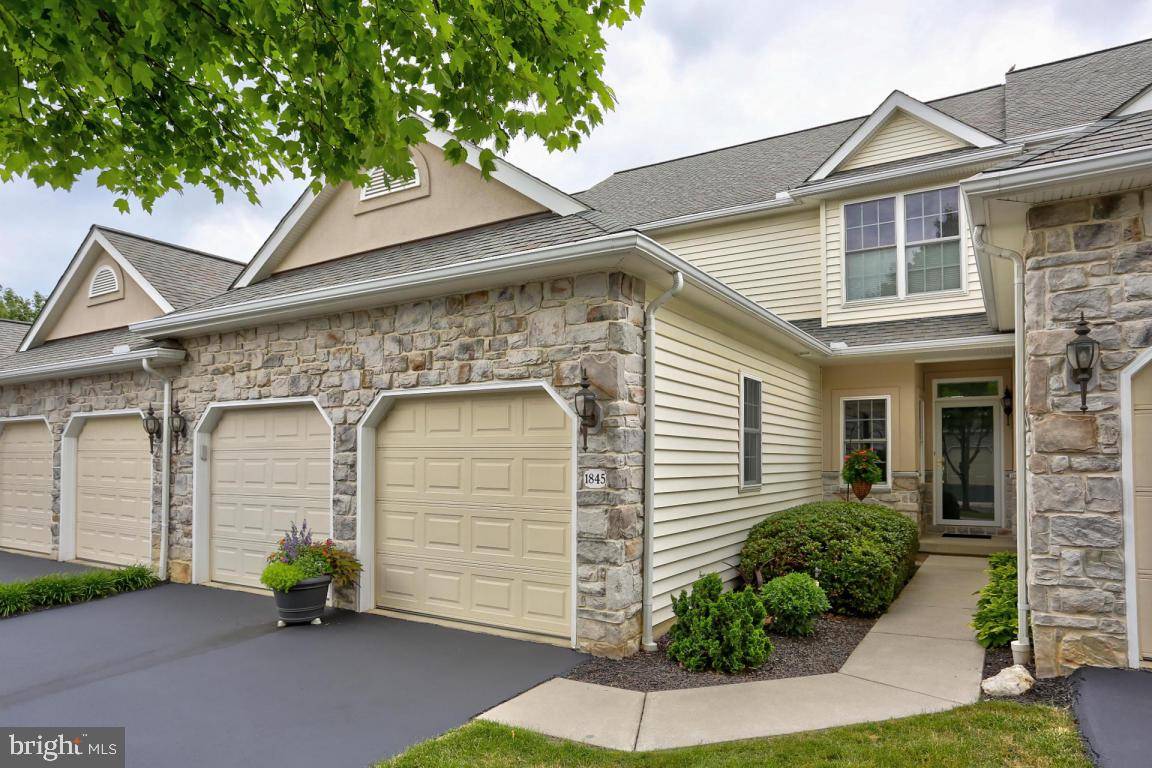 Lancaster, PA 17602,1845 SERENE WAY