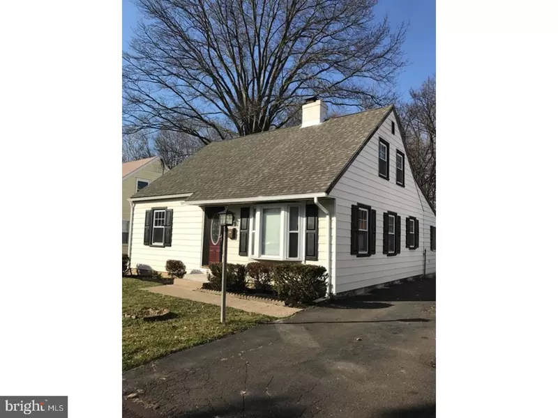 2219 WOODLAND RD, Abington, PA 19001