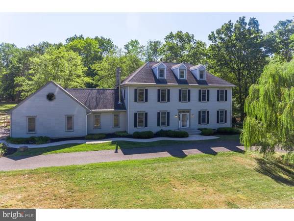 5057 HIFFLETRAYER RD, Green Lane, PA 18054