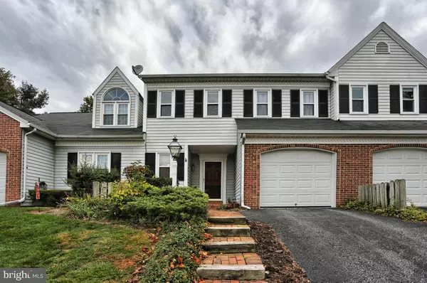 Lancaster, PA 17601,3215 PINEWYN CIR